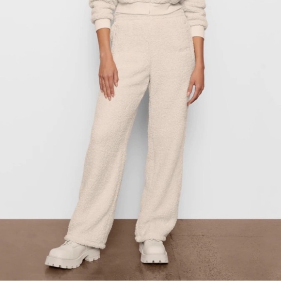 Skims Teddy Track Pants in Bone Sherpa Size XL NWT - Picture 1 of 9